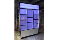 Thanh lý tủ kính trưng bày mã số 616